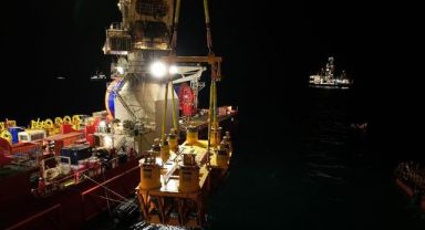 Karadeniz Gazını Ana Boru Hattına Bağlayacak 'Peçenek' Deniz Altına İndirildi