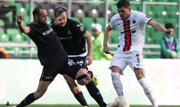 Sakaryaspor Haftayı 3 Puanla Kapattı