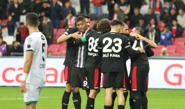 Samsunspor Farklı Kazandı