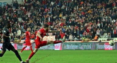 Antalyaspor Uzatmalarda Kazandı