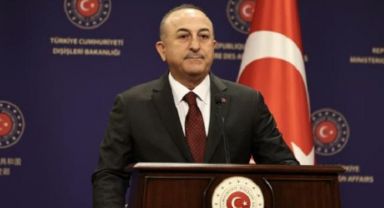 Bakan Çavuşoğlu'ndan İsveç'e Tepki