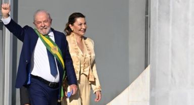 Brezilya'nın Yeni Devlet Başkanı Silva'ya Başkanlık Kuşağı Takdim Edildi