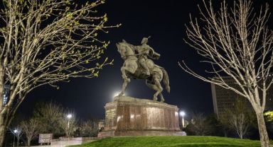 Ekonomik İşbirliği Teşkilatı Zirvesi Kasımda Özbekistan'da Yapılacak
