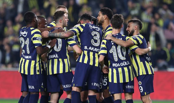 Fenerbahçe Çeyrek Finalde