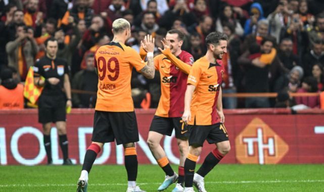 Galatasaray Zirvede Doludizgin İlerliyor