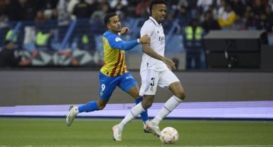 İspanya Süper Kupası'nda Real Madrid Finalde