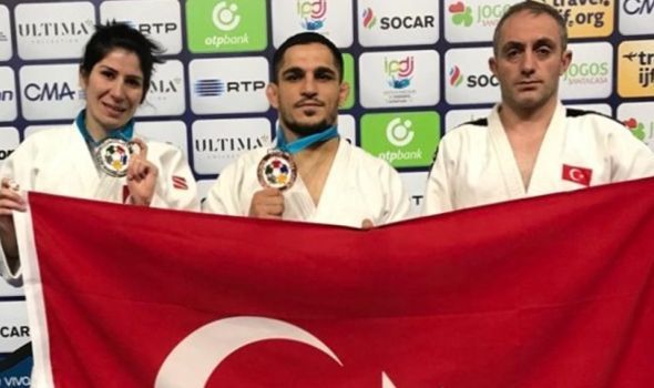 Portekiz'de Millilerden İki Madalya