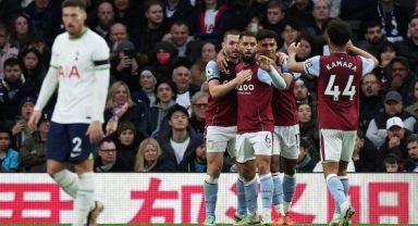 Tottenham Evinde Yıkıldı
