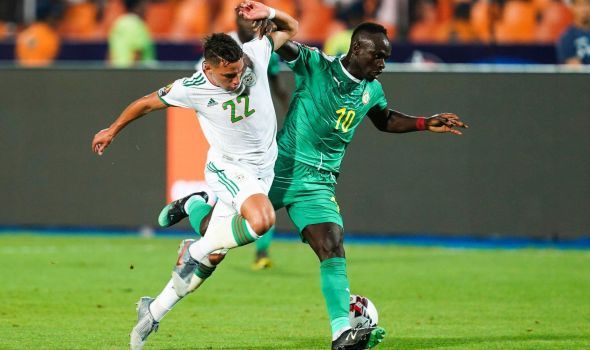 Afrika'da Finalin Adı Cezayir-Senegal