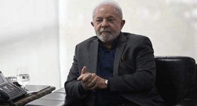 Brezilya'da Senato başkanlığını Devlet Başkanı Lula'nın Desteklediği Aday Kazandı
