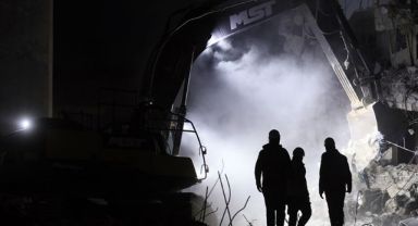 Depremlerde 41 Bin 20 Kişi Hayatını Kaybetti