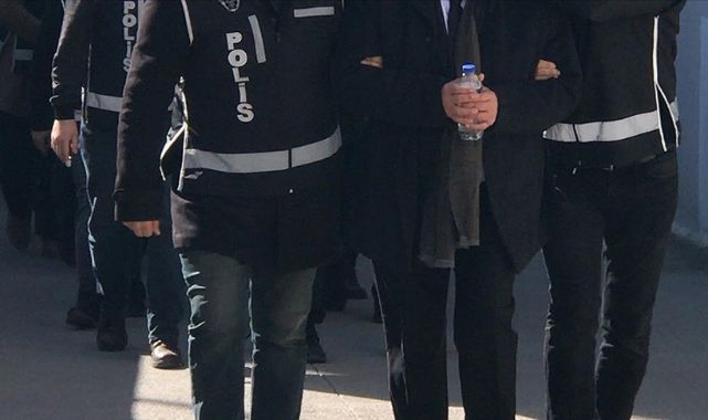 Depremlerde Yıkılan Binalarla İlgili 131 Kişi Tutuklandı