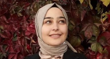 Gördesli Zehra Öğretmeni Binlerce Kişi Tekbirlerle Uğurladı