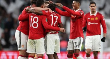 İngiltere Lig Kupası Manchester United'ın