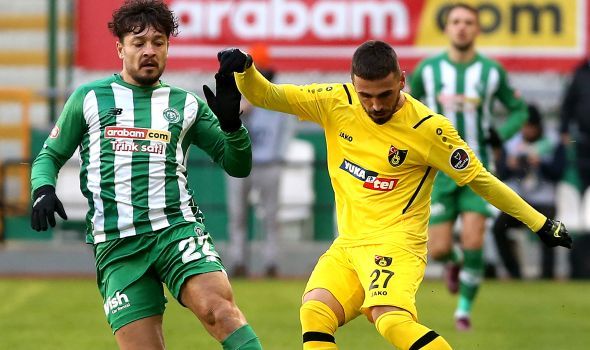 Konyaspor'da Kan Kaybı Sürüyor
