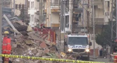 Malatya'da 5,6'lık Depremde Hayatını Kaybedenlerin Sayısı 2'ye Oldu