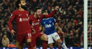 Merseyside Derbisi Liverpool'un