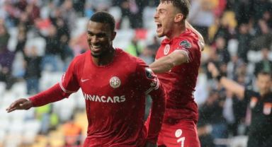Antalyaspor, Haji Wright İle Coştu