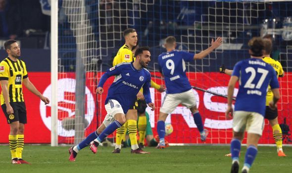 Dortmund'a Kenan'dan Çelme