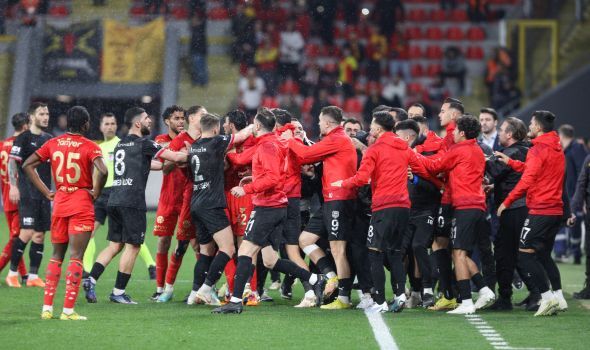 Gergin Maçta Göztepe İle Pendikspor Berabere