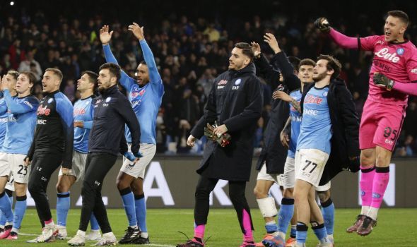 Napoli Adım Adım Şampiyonluğa