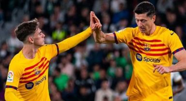 Barcelona Şampiyonluğa Koşuyor