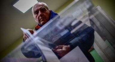Bulgaristan'da Seçim Sandıklarından Koalisyon Hükümeti Mesajı Çıktı