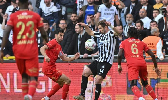 Göztepe Puanı Son Dakikada Kurtardı