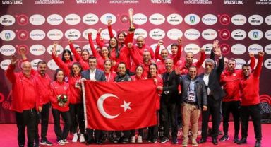 Kadın Güreş Milli Takımı Avrupa İkincisi Oldu