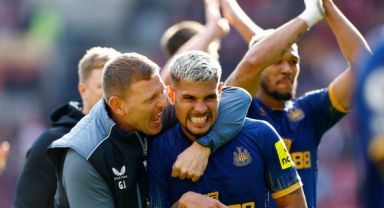 Newcastle United Seriye Bağladı