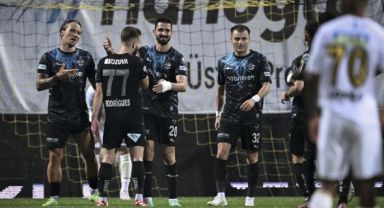 Adana Demirspor 3 puanı 2 golle aldı