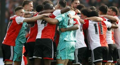 Hollanda'da Şampiyon Orkunlu Feyenoord