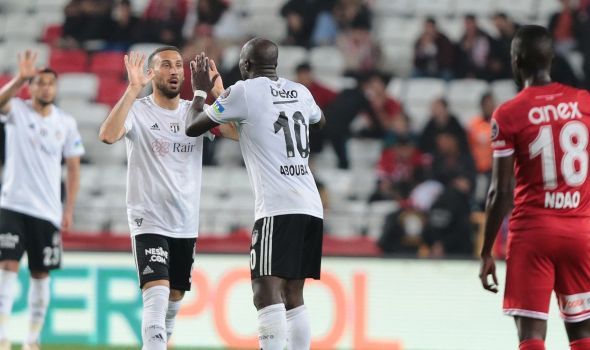 Kartal Antalya'da Golcüleriyle Coştu