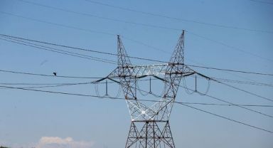 Elektrik Üretimi Nisanda Azaldı