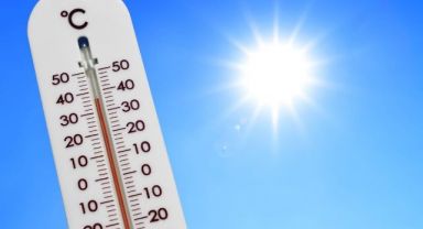 İran’da Hava Sıcaklığı 50 Dereceyi Gördü