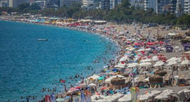 Türkiye'nin Turizm Geliri Yılın İkinci Çeyreğinde Arttı