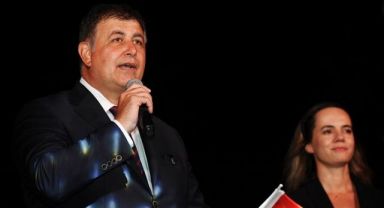 30 Ağustos Zafer Bayramı’nda Karşıyaka, gelincik tarlasına döndü