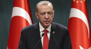 İsveç'in önce Stockholm caddelerine sahip çıkması lazım