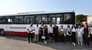 İzmir Büyükşehir Belediyesi Seferihisar’a otobüs hibe etti