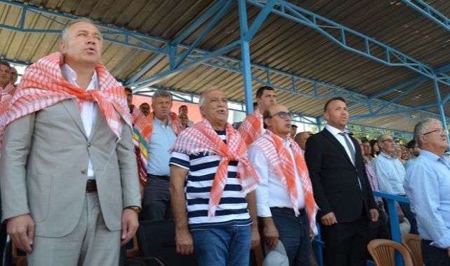 Selendi Ovacık Yaylası Yörük Şenliğinde Renkli Görüntüler Yaşandı