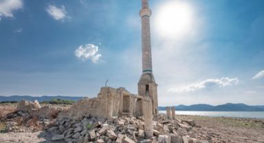 Soyer Tahtalı Barajı’ndan tasarruf çağrısı yaptı