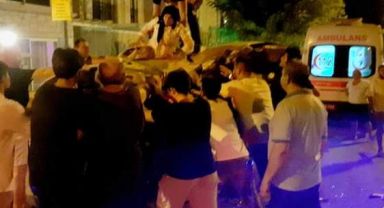 Urla’da trafik kazası; 2 kişi hafif yaralandı