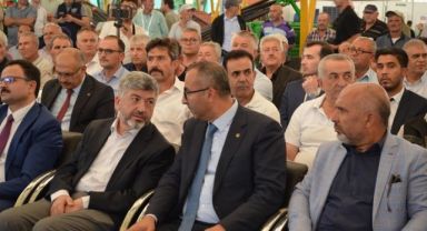 1. Gediz Tarım Ve Hayvancılık Fuarı Açıldı, İlçede Yoğun Bir Kalabalık Oluştu