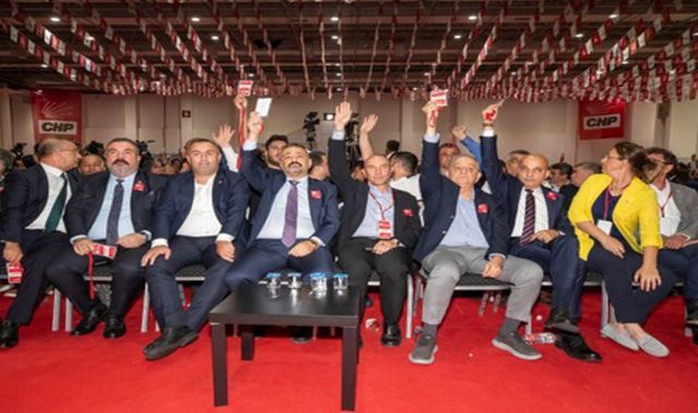 CHP Şenolaslanoğlu ile devam dedi