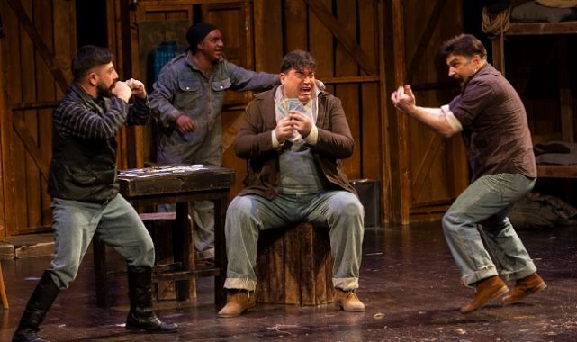 Dionysos Tiyatro'dan Patili Dostlara Destek