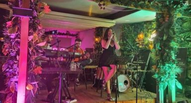 “Foça Çapkını”Nda Müzik Ve Lezzet Birarada