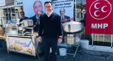 Foça’ya turizmden anlayan Acar başkan lazım