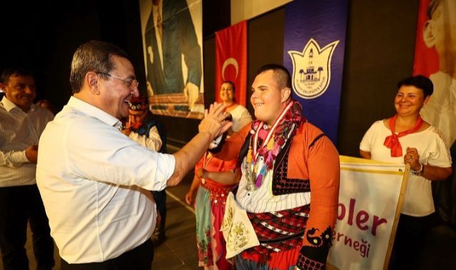 Konak’ta 7’den 77’ye halk oyunları şenliği