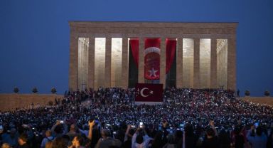 29 Ekim'de Anıtkabir doldu taştı