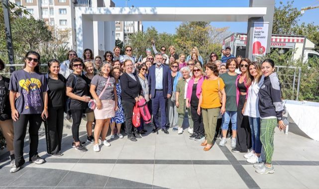 Başkan Sandal kadın kursiyerlerle buluştu